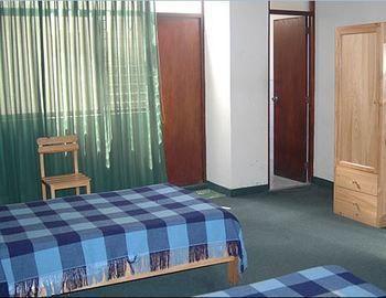 Hotel Las Mercedes Trujillo Bagian luar foto